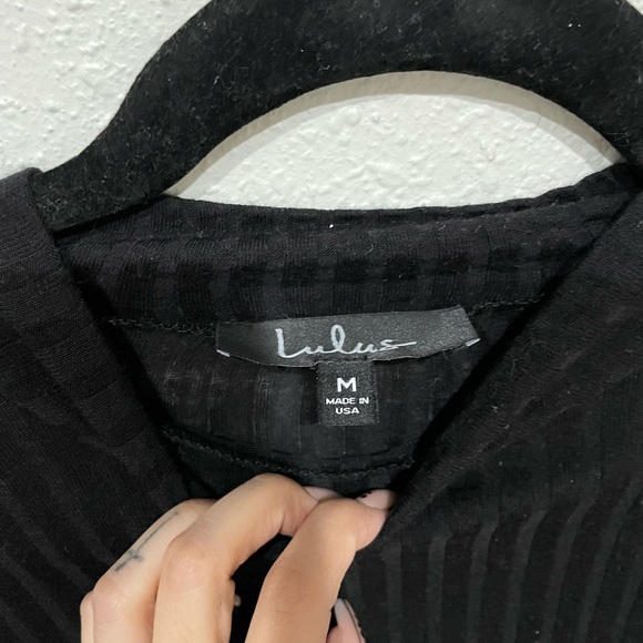 Black long sleeve - Picture 2 of 2